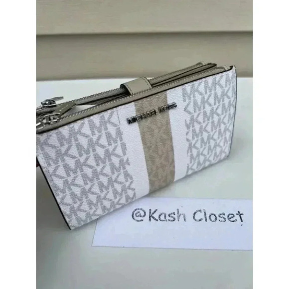 Michael Kors MK Double Zip Wristlet Wallet - Lt Sand Multi - Picture 1 of 8